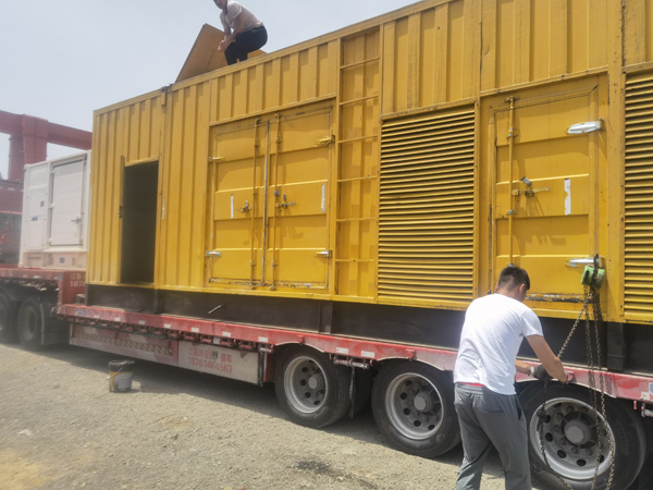 灵寿发电机出租100KW发电机需要什么规格的电缆线？
