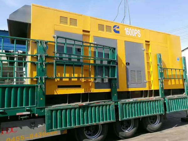 灵寿测量水冷式机油散热器密封件尺寸时的注意事项有哪些？